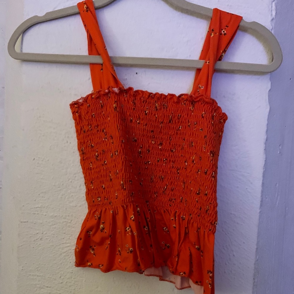 Flowy crop